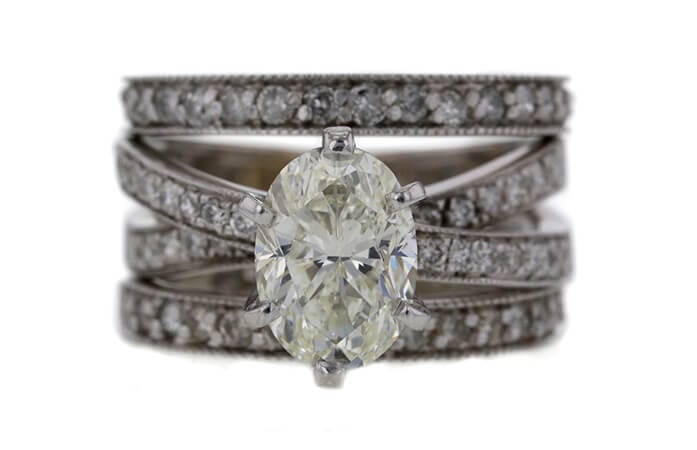 GIA 2.00 CT OVAL CUT BRIDAL SET