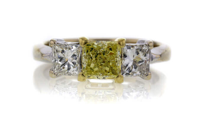 0.85 CT Princess Cut 3 Stone Ring