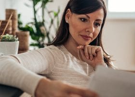 how to know if spouse hiding money